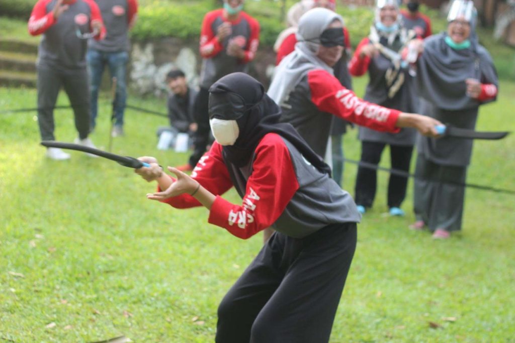 team building program